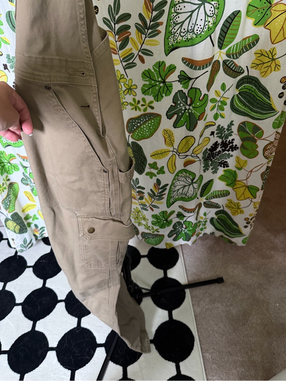 Duluth Trading Co XXL x 31 Khaki Cargo Bib Overalls Workwear Carpenter - Picture 7 of 7